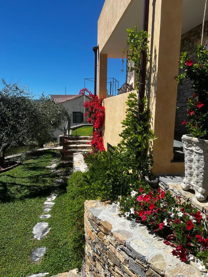 Arnasco Agriturismo Le Merline מראה חיצוני תמונה