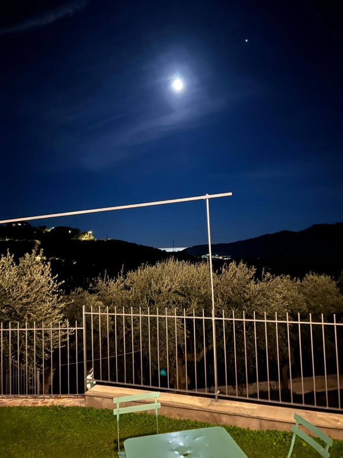 Arnasco Agriturismo Le Merline מראה חיצוני תמונה